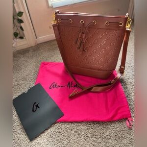 Glamoholic purse